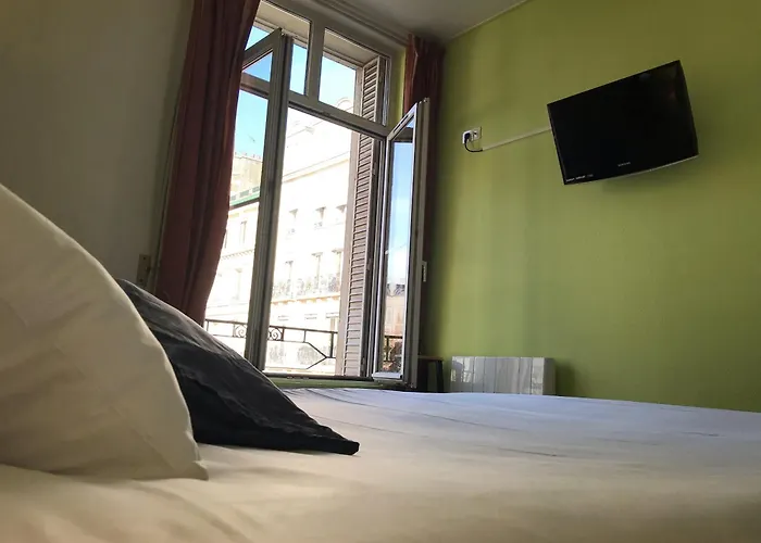 Hotel Aux Sacres Reims, Centre Historique