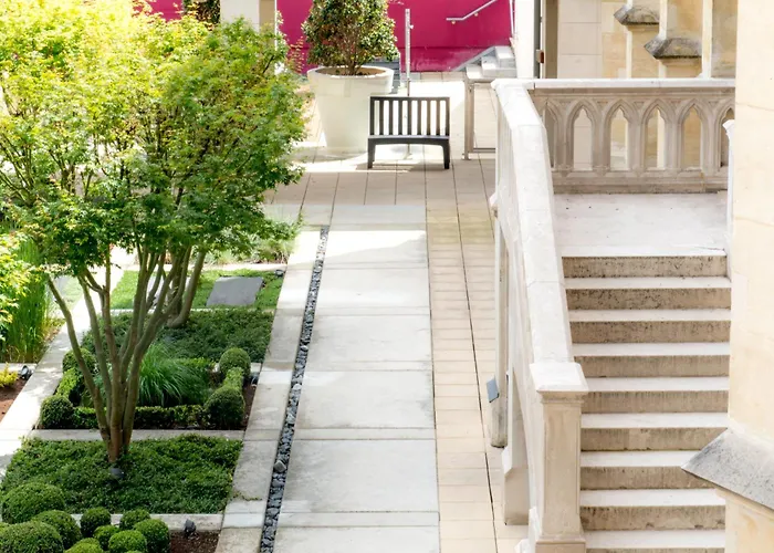 Western Premier De La PaixHotel Reims